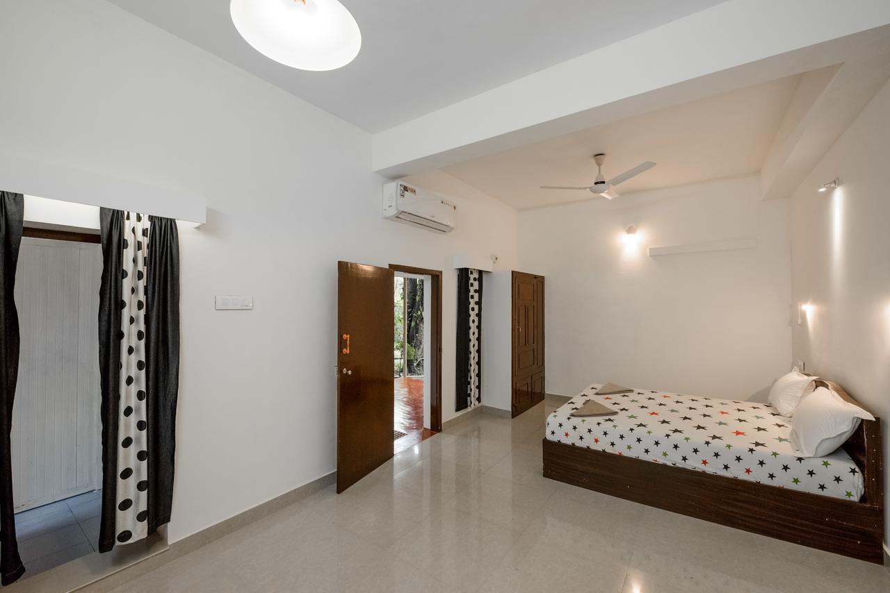 Marari Beach Pearl Homestay Mararikulam Buitenkant foto